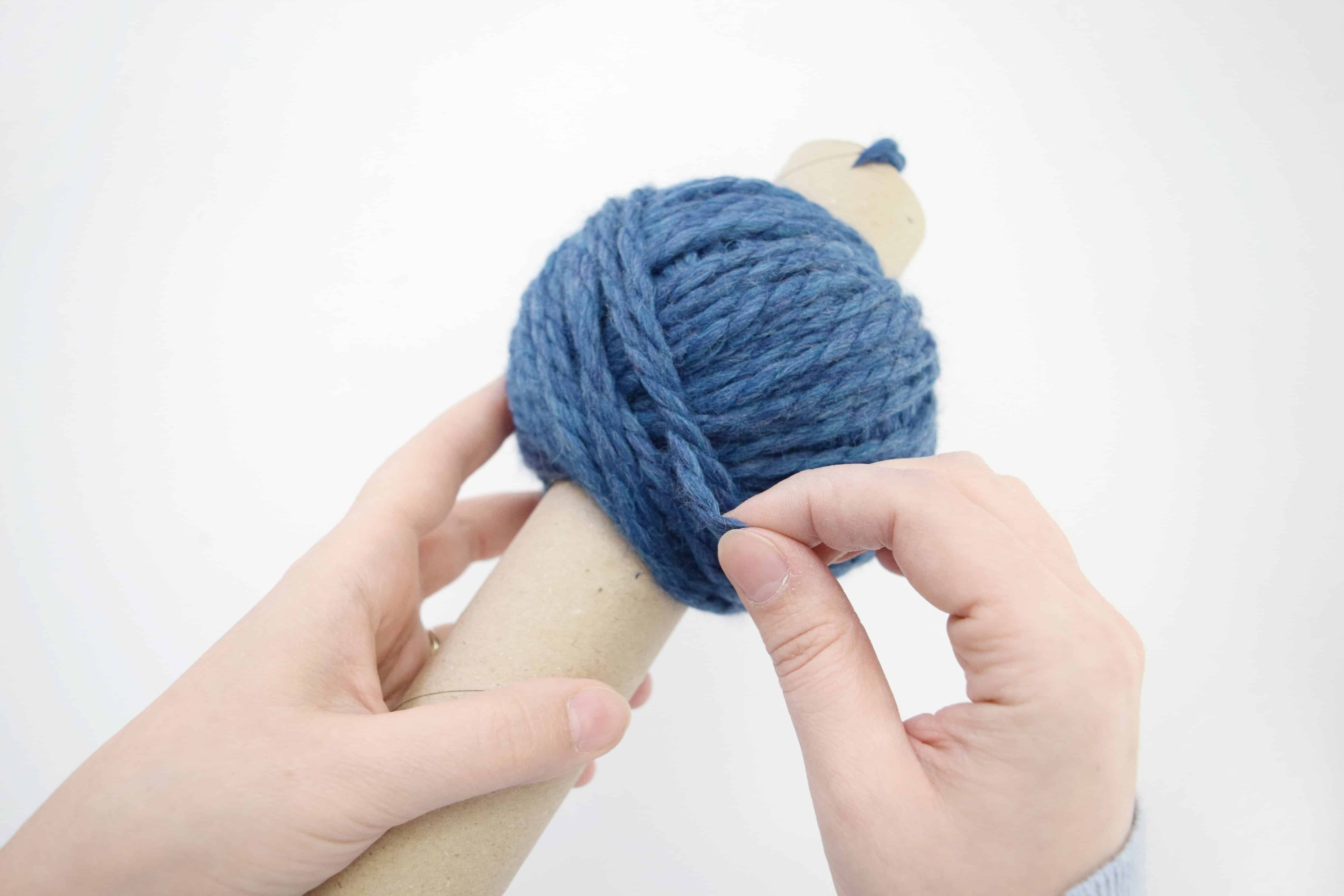 how to roll wool into a ball