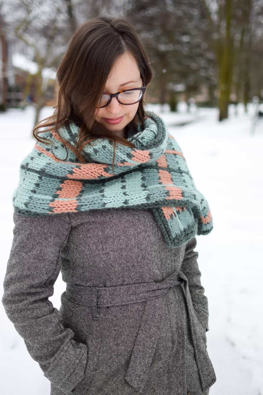 Crossroads Wrap - Free Pattern - Knifty Knittings